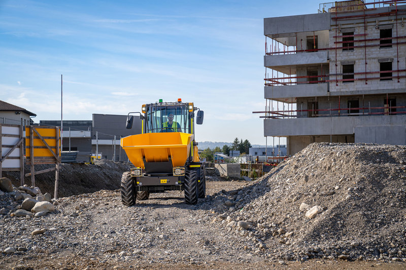 MECALAC-3.5MDX 13 Sleator Plant