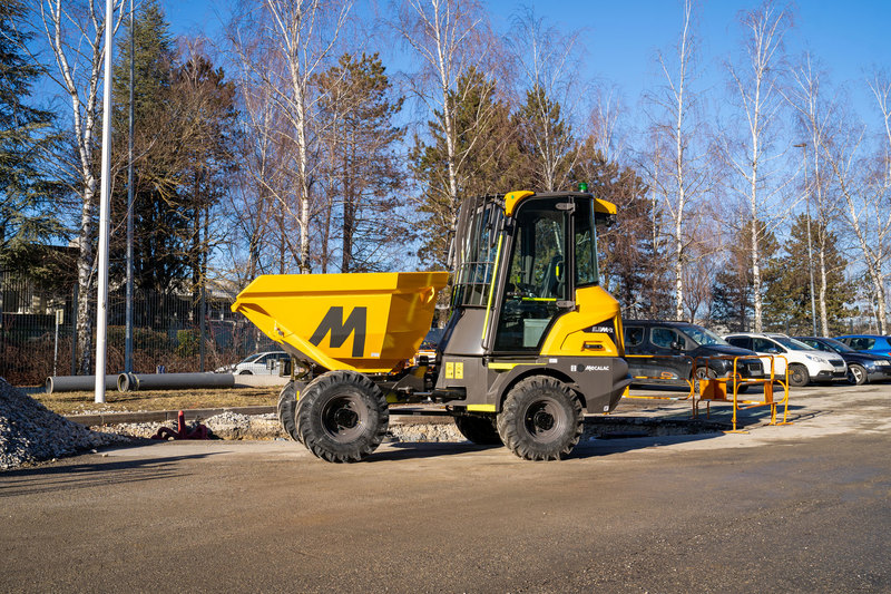 MECALAC-3.5MDX_Swing 4 Sleator Plant