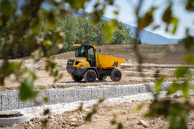 MECALAC-6MDX Sleator Plant 12