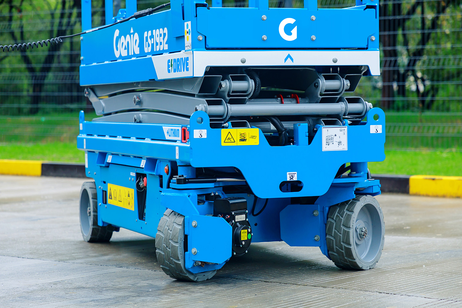 gs-1932-ac-drive_low7f6154a7-1c7e-4bf8-b198-aa63195feaf9