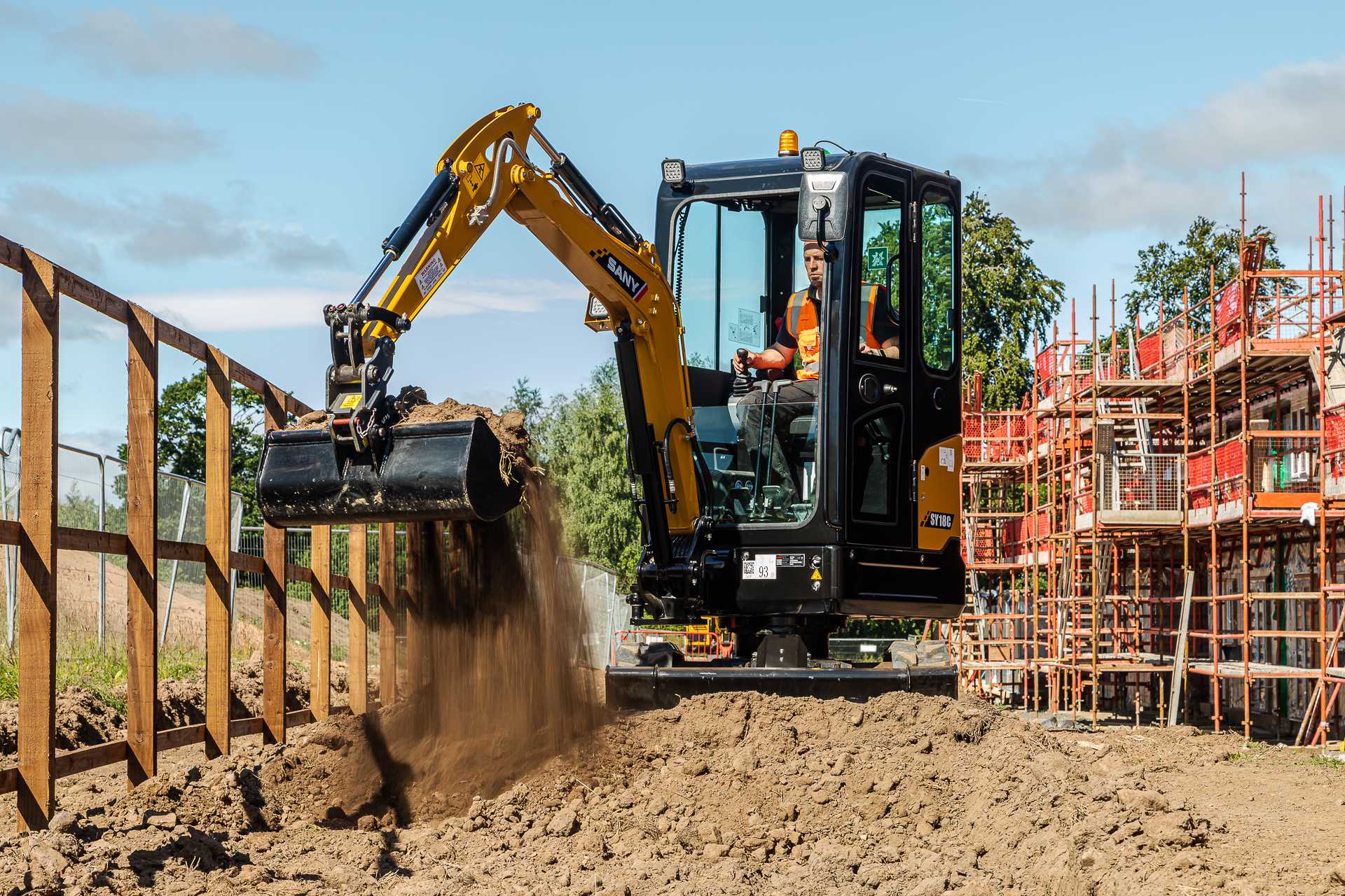 sany_sy18c_9_72dpi_2022