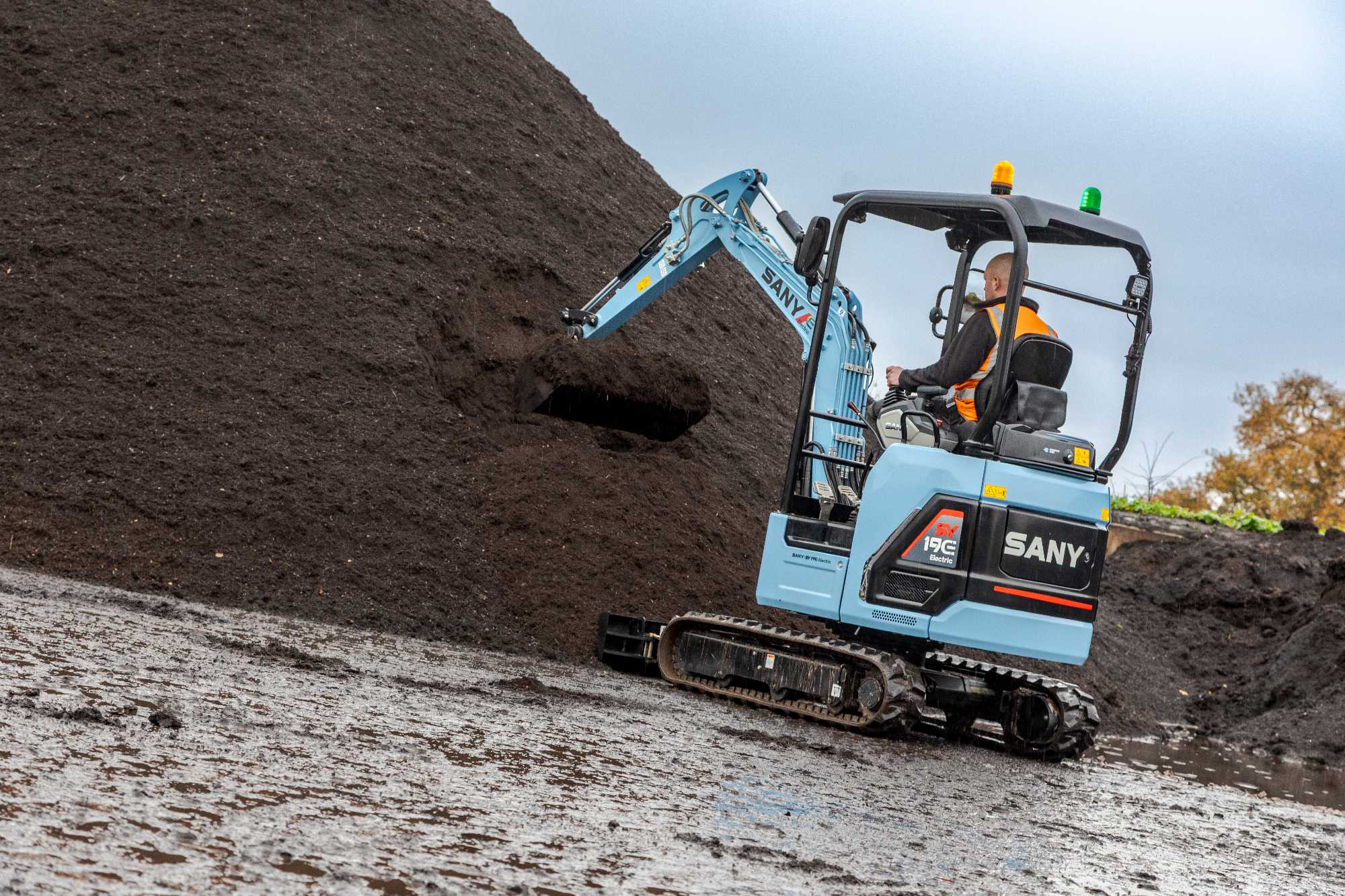 sany_sy19e_11_2025_300dpi