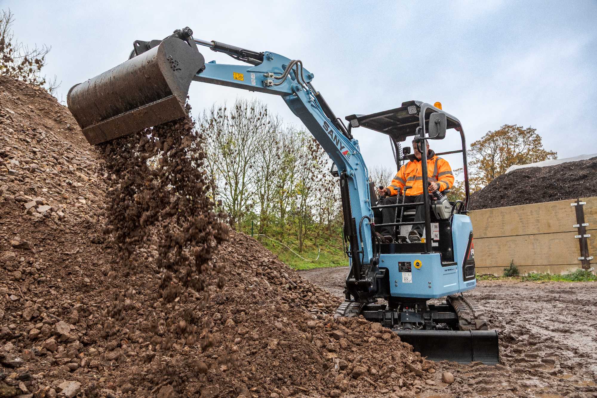 sany_sy19e_16_2025_300dpi