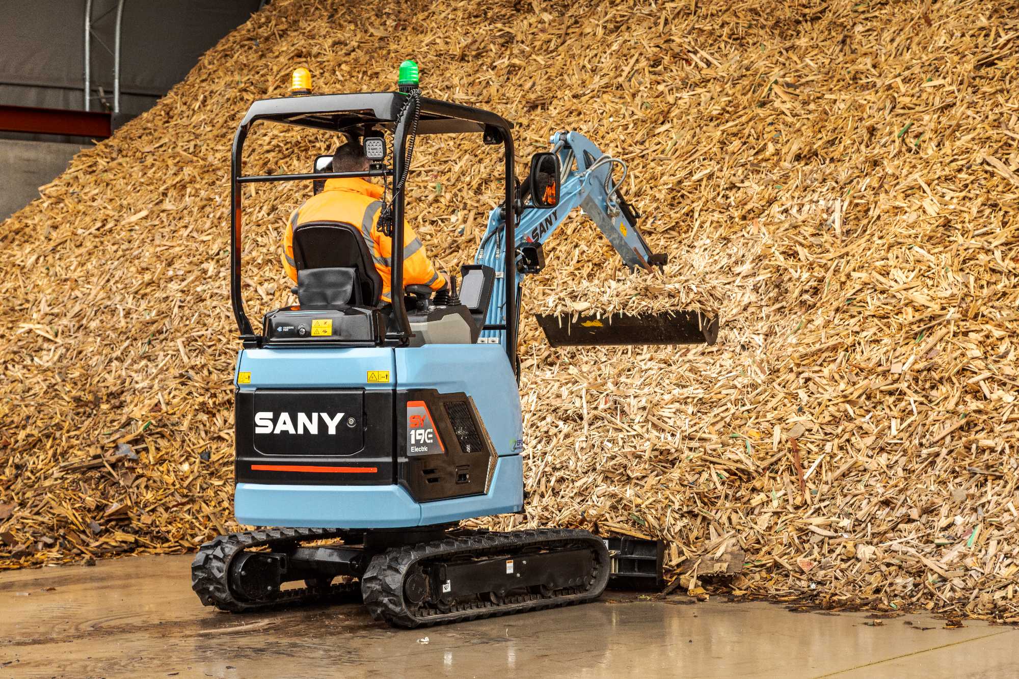 sany_sy19e_2025_300dpi