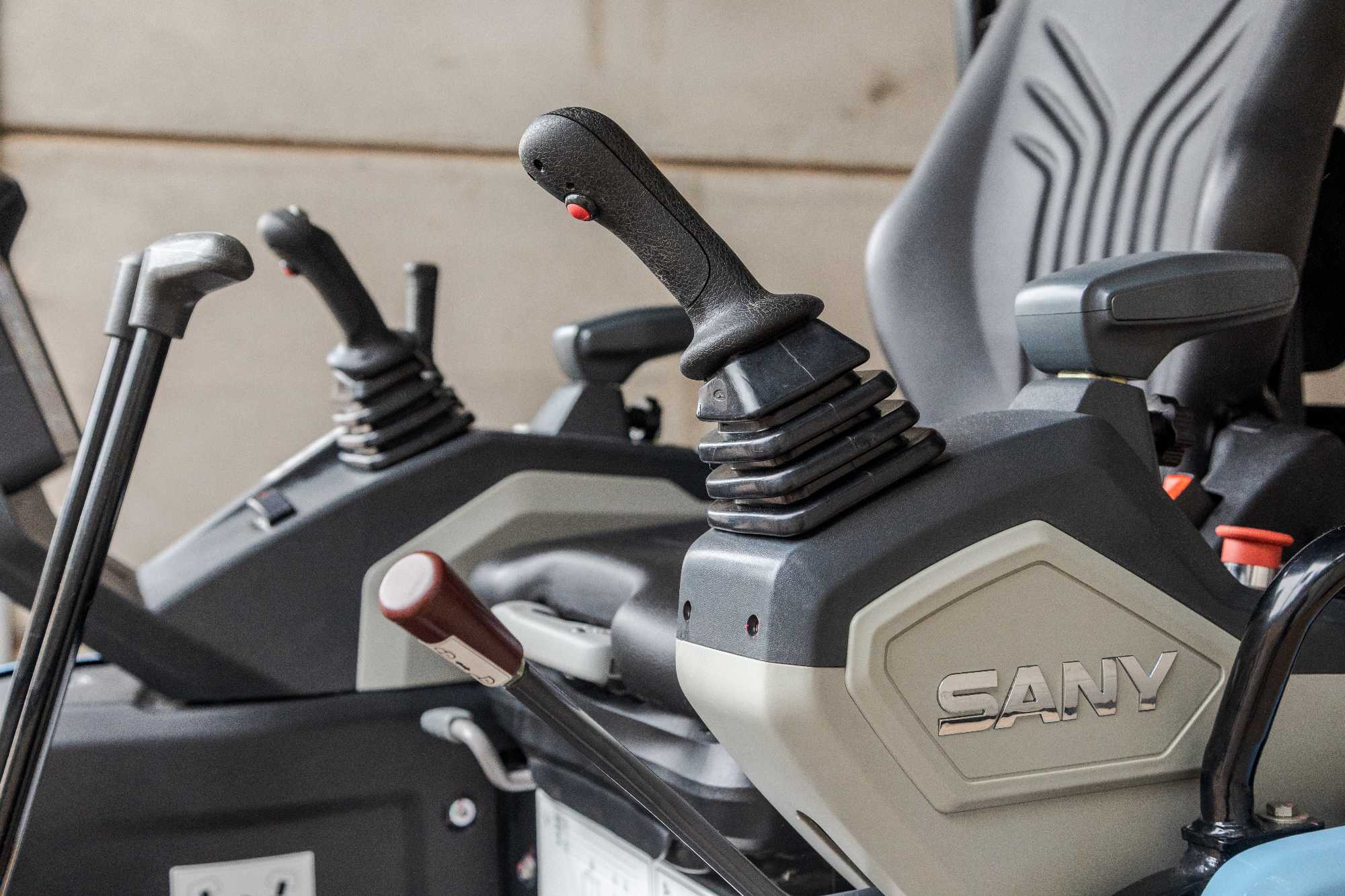 sany_sy19e_cab3_2025_300dpi