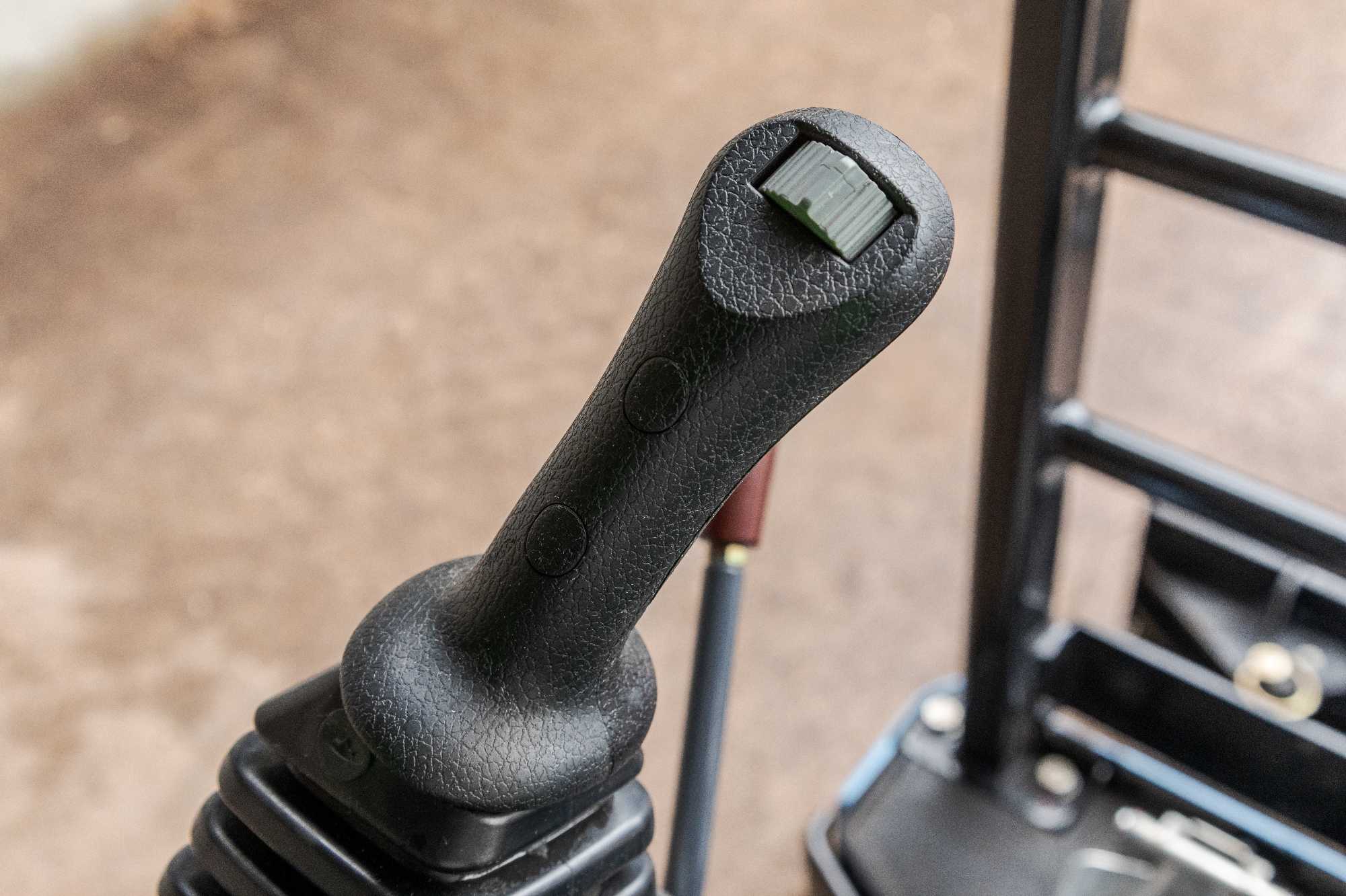 sany_sy19e_joystickleft_2025_300dpi