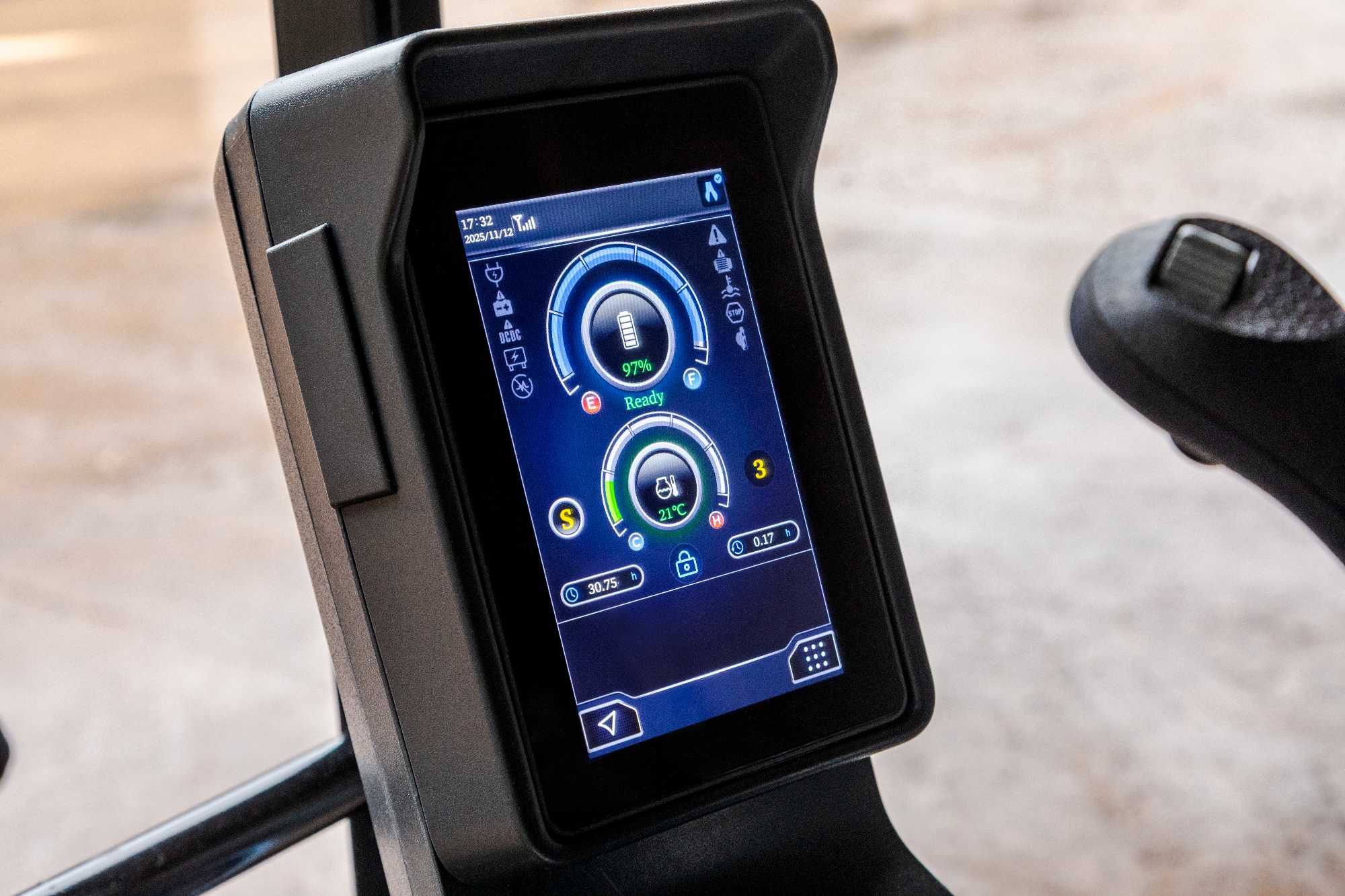 sany_sy19e_screen_2025_300dpi