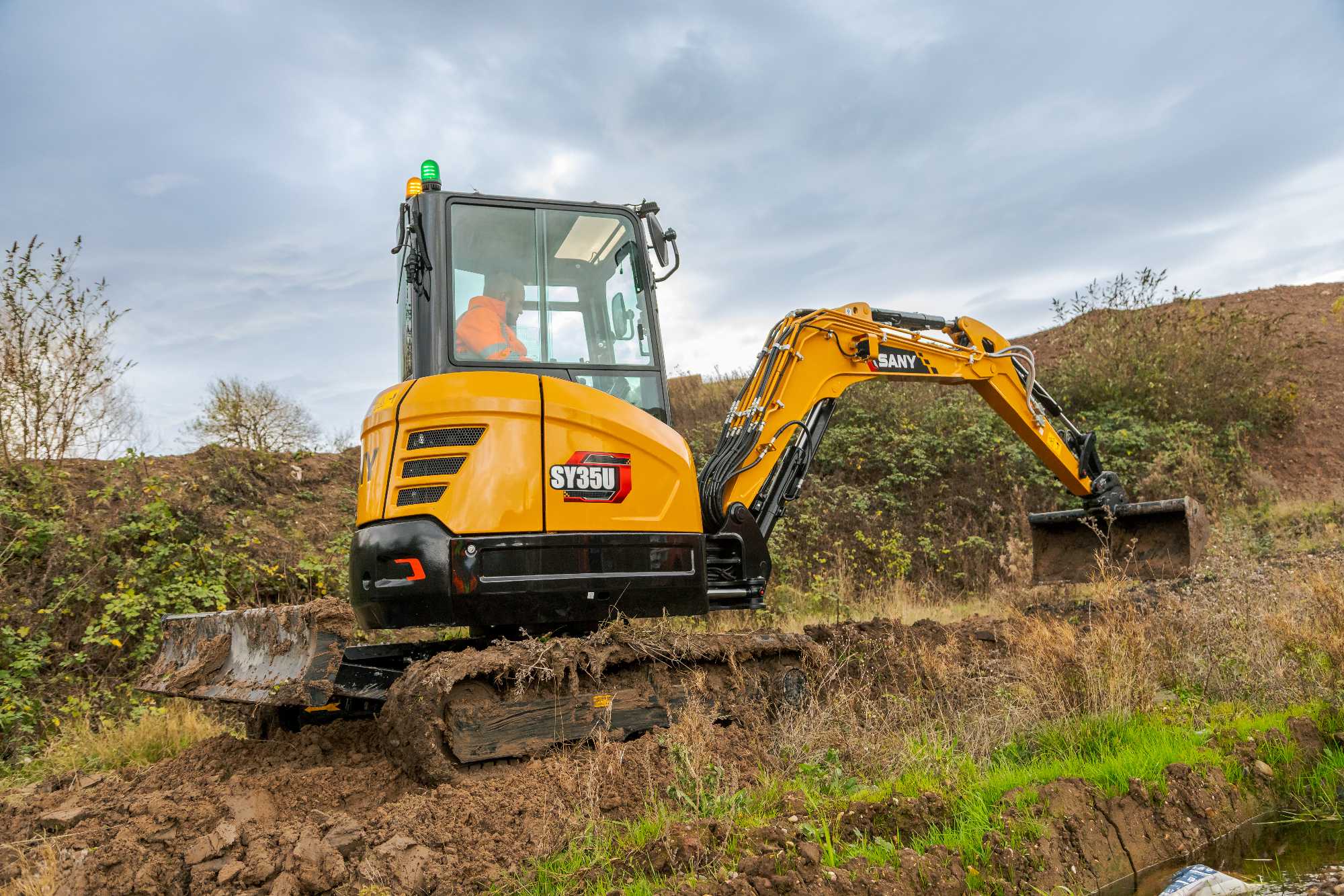sany_sy35u_1_2025_300dpi